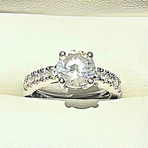 Jewelry - 2 Carat Cubic Zirconia Silver Ring